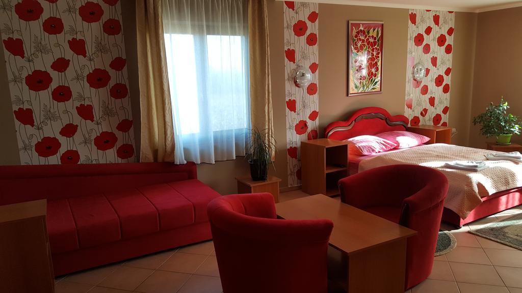 Vinski Dvor Palić エクステリア 写真