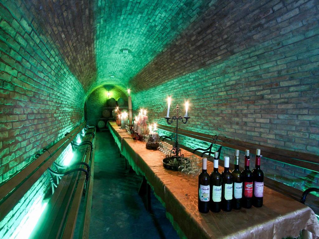 Vinski Dvor Palić エクステリア 写真